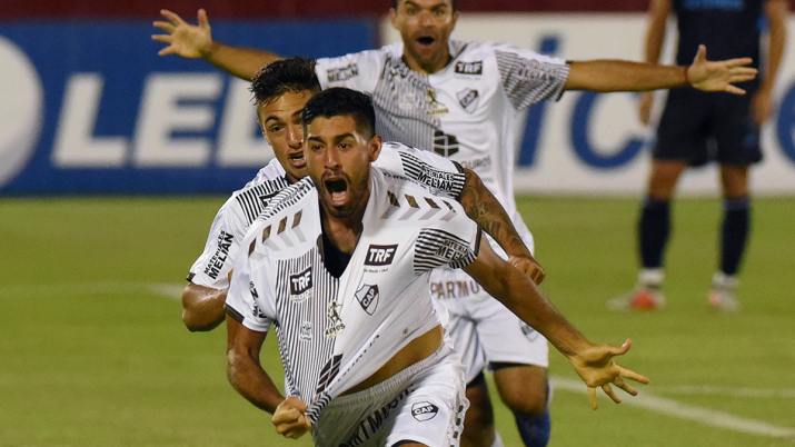 Platense le ganó a Atlético de Rafaela y jugará por el ascenso a Primera