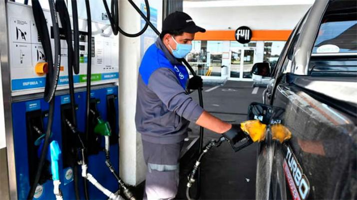 Desde este sábado YPF aumentó sus combustibles en un 3,5%