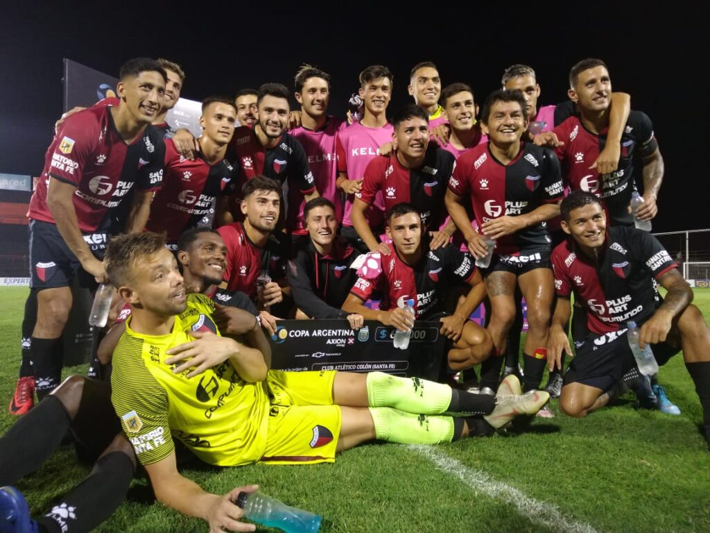 Colón venció a Cipolletti y avanza en la Copa Argentina