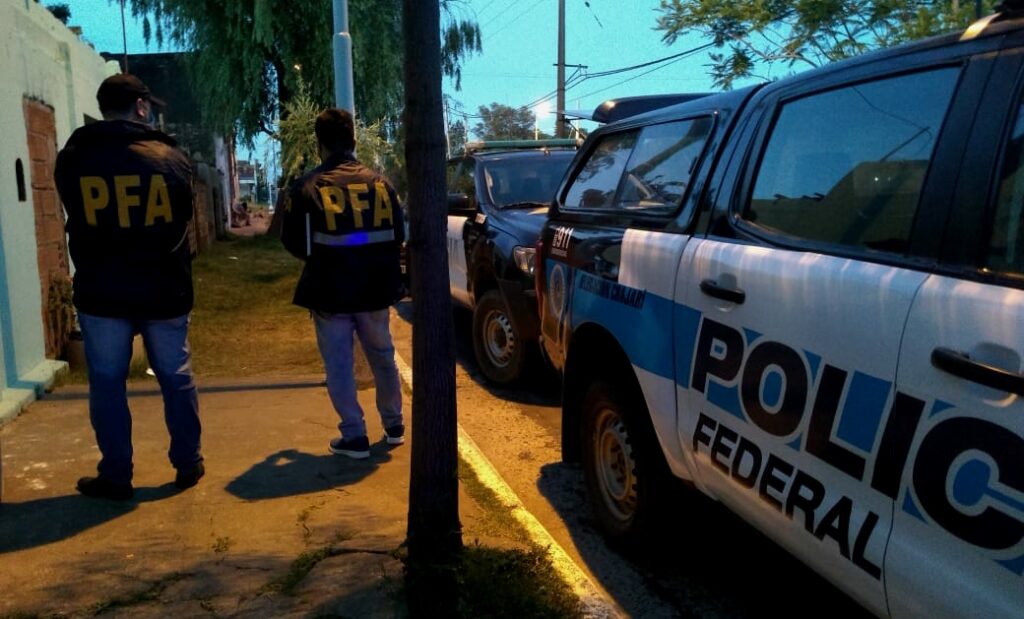 Detienen a efectivo de la Policía Federal implicado en un robo en Rosario