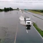 Gálvez y Coronda bajo agua por el temporal