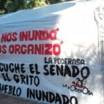 Carpa negra frente a la Legislatura: a 18 años de la inundación del 2003