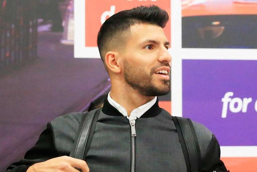 El Kun Agüero llegó a España firmar su contrato con Barcelona