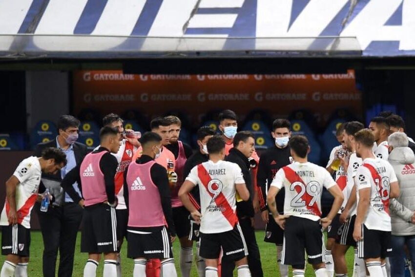 Conmebol no autorizó a River sumar arqueros para la Libertadores y deberá atajar un jugador de campo