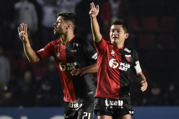 Hisopados negativos para el plantel de Colón