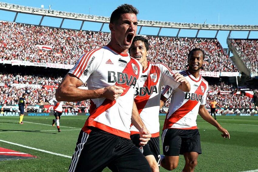 Bomba en el mercado de pases: River buscará repatriar a Lucas Alario