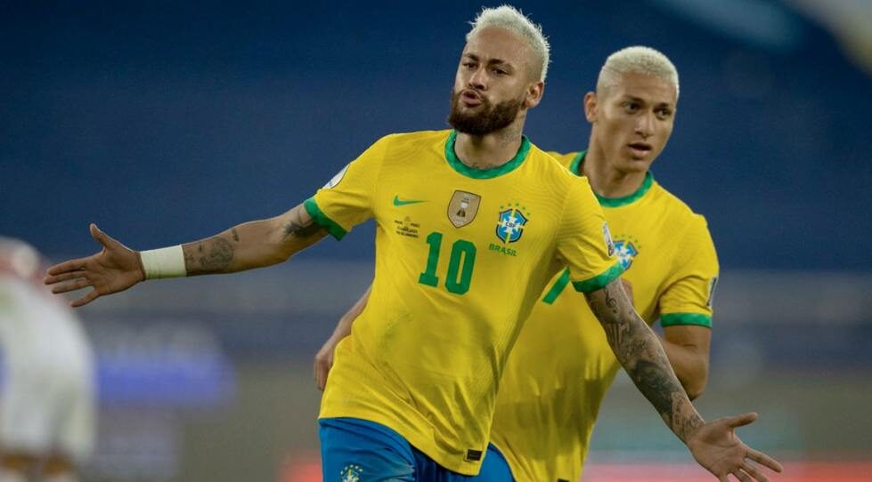 Brasil volvió a festejar con otra goleada ante el Perú de Gareca