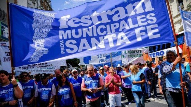 Municipales de toda la provincia paran el jueves para reclamar que los vacunen