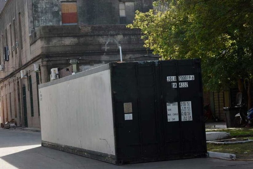 Con el fin de evitar colapso en la morgue, instalaron en el Cullen una cámara frigorífica