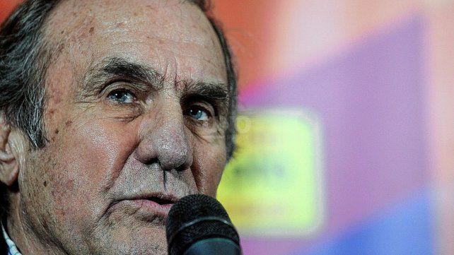 Empeoró la salud de Reutemann y volvió a terapia intensiva