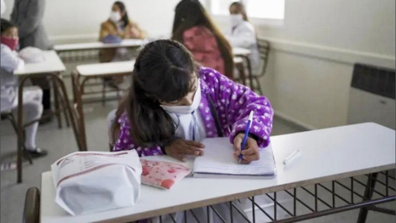 Vuelven las clases presenciales en las secundarias de Rosario y Santa Fe