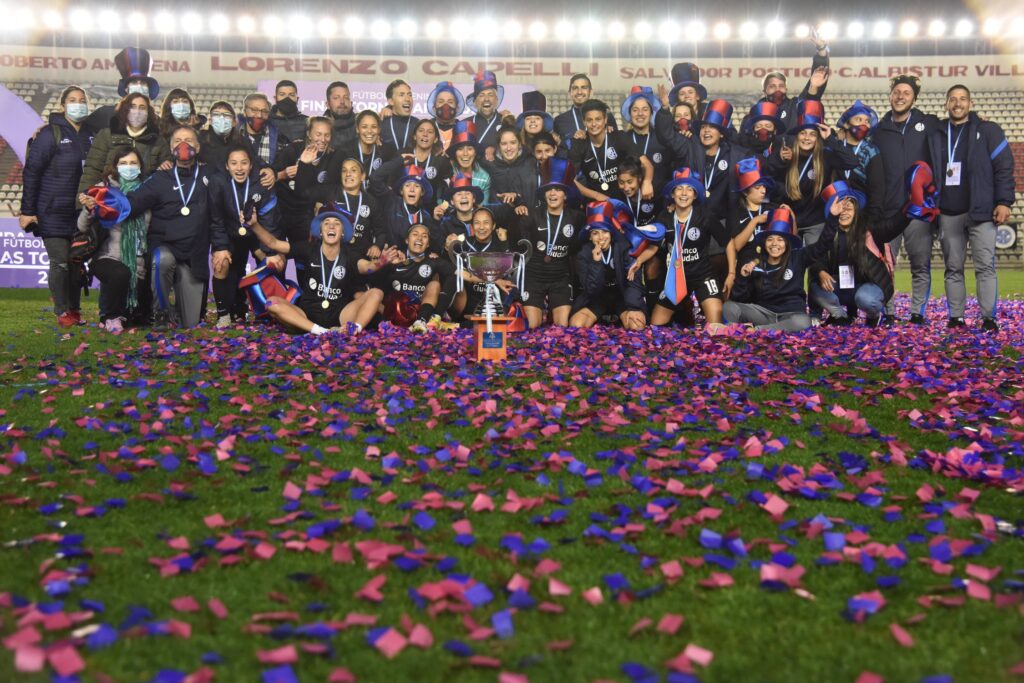 Fútbol femenino: San Lorenzo es el nuevo campeón