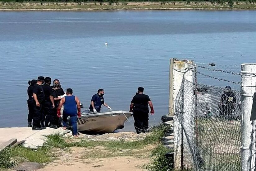 Investigan el hallazgo de un cadáver maniatado en el río Coronda