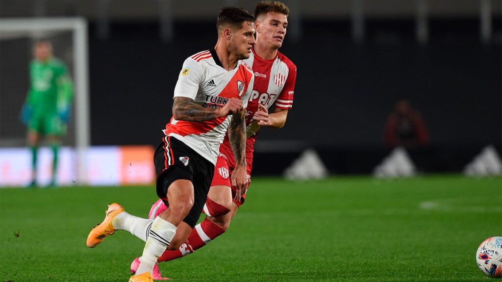 Unión cayó por goleada ante River en el Monumental