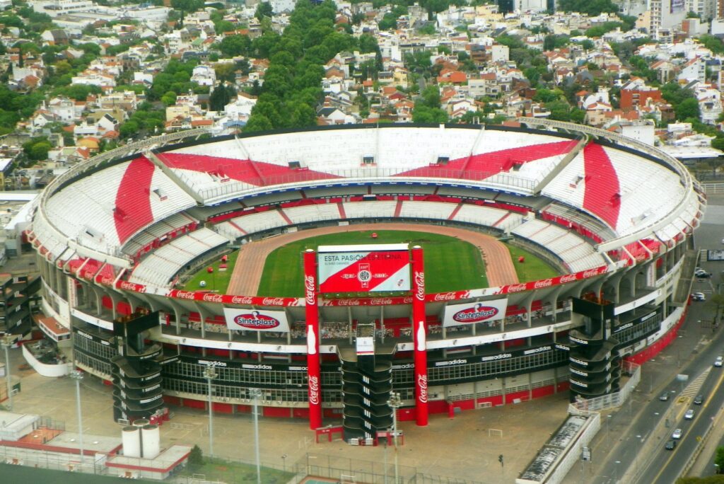 Cómo es el protocolo del fútbol argentino para la vuelta del público