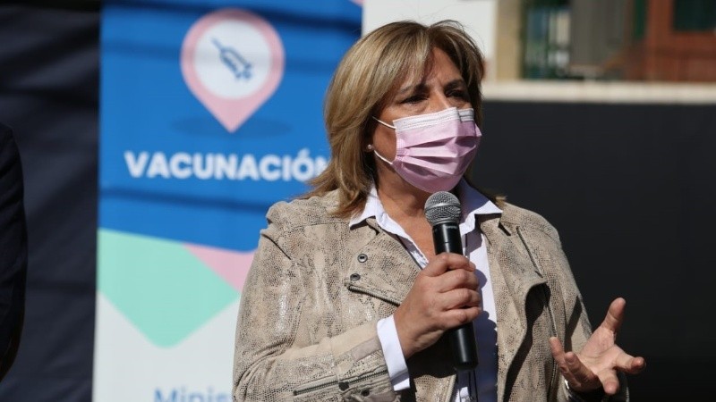 Martorano: “Esta semana se vacunaría a todos los adolescentes inscriptos”