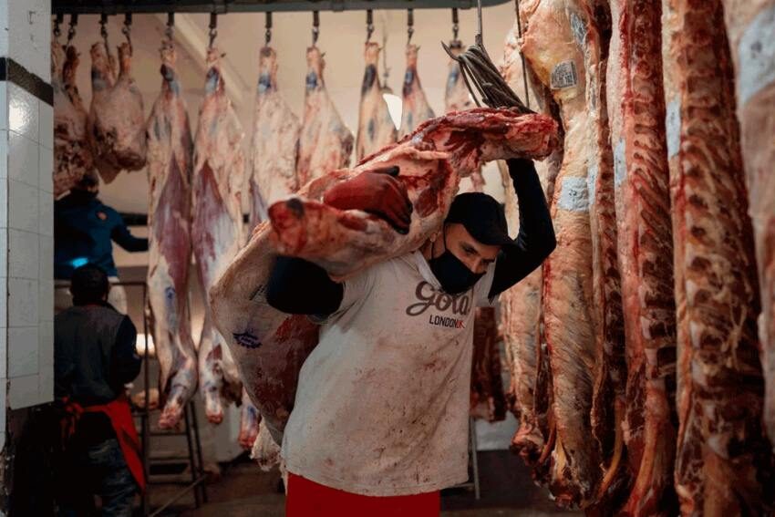 Santa Fe considera que la prórroga del cepo a las exportaciones de carnes afecta a 50 mil trabajadores