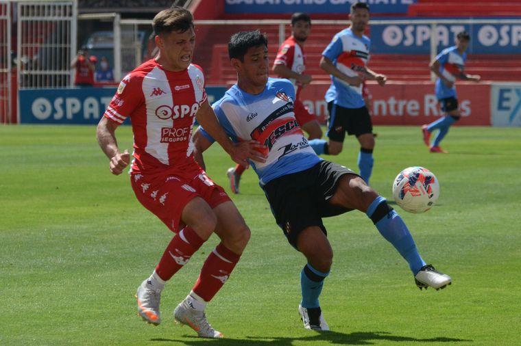 Unión volvió al triunfo ante Patronato