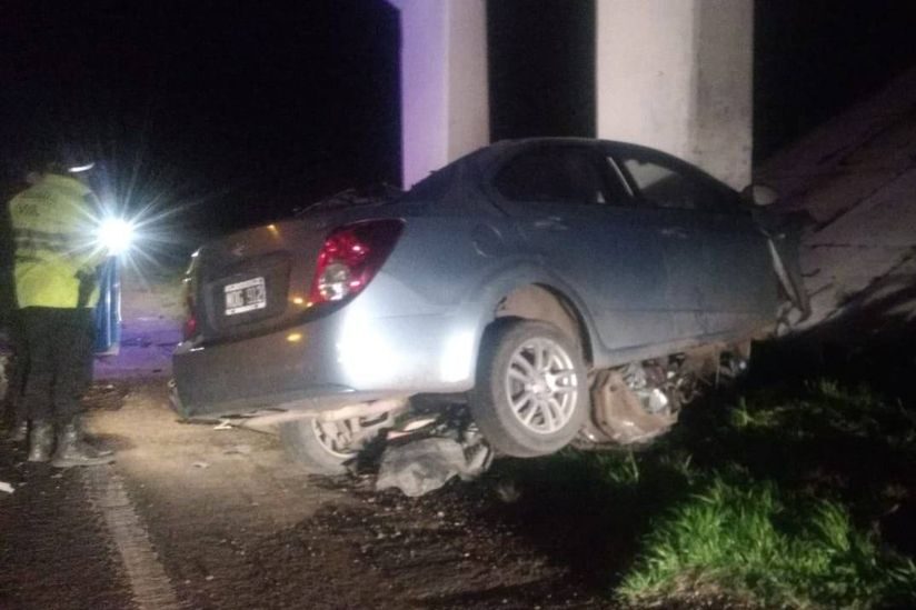 Falleció un policía tras chocar sobre la Autopista Rosario-Santa Fe