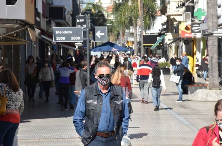 Día del Comercio: las actividades que habrá y las que no este lunes