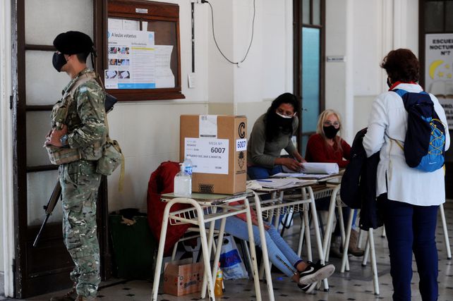 Juntos por el Cambio le sacó 10 puntos al Frente de Todos y ganó en 14 departamentos santafesinos