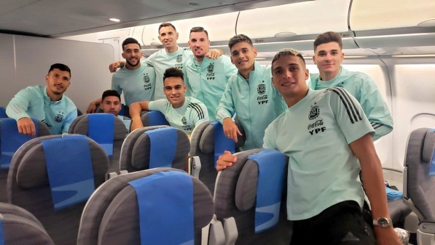 La Selección Argentina volvió al país tras el escándalo en Brasil