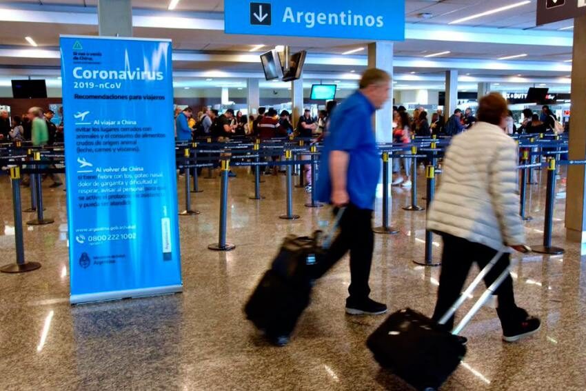 Eliminan las restricciones para el ingreso de pasajeros desde el exterior