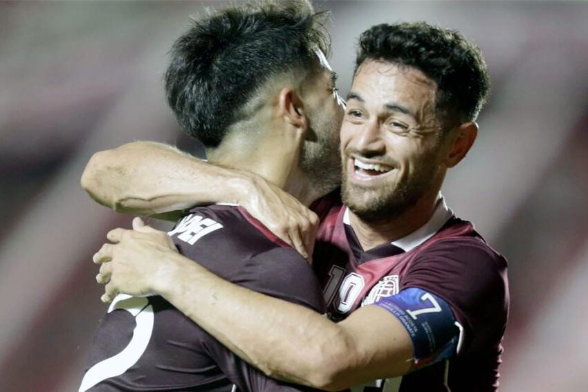 Lanús venció a Argentinos Juniors y quedó como único escolta de River