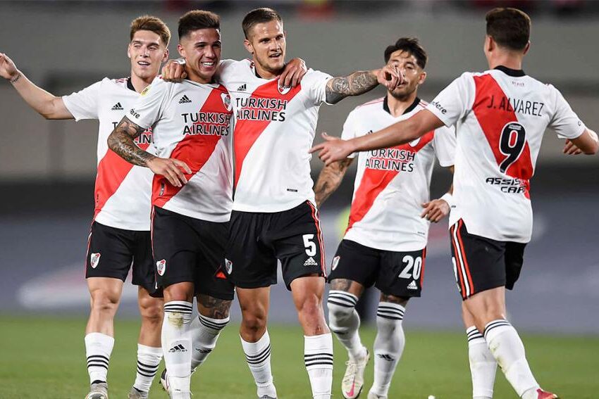 River goleó a Argentinos y dio un paso más hacia el título