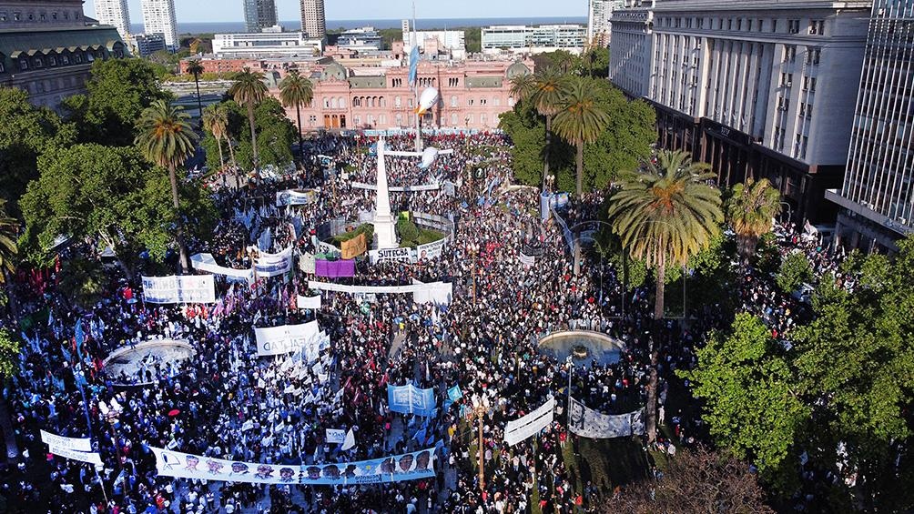 “El Presidente está contento con el acto”, aseguró el Gobierno tras las duras críticas de Bonafini