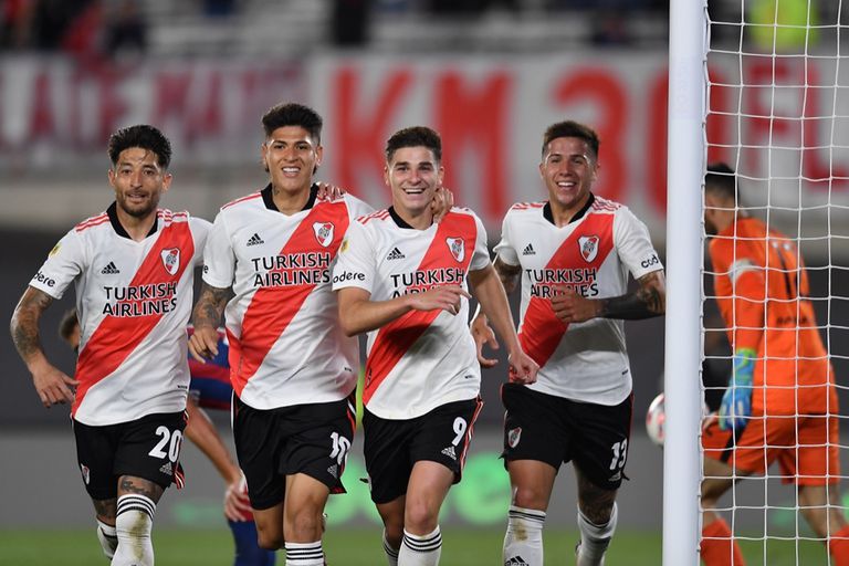 Talleres-River Plate, un duelo clave para la definición del torneo