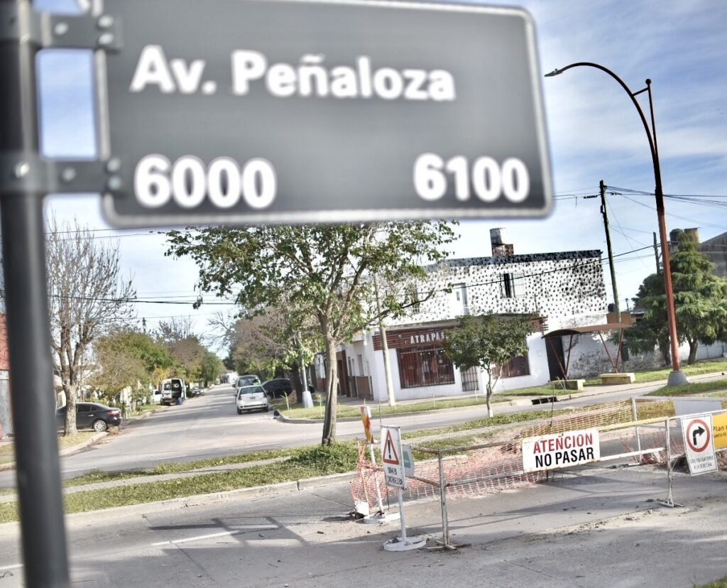 Trabajos de iluminación y bacheo previstos para este lunes