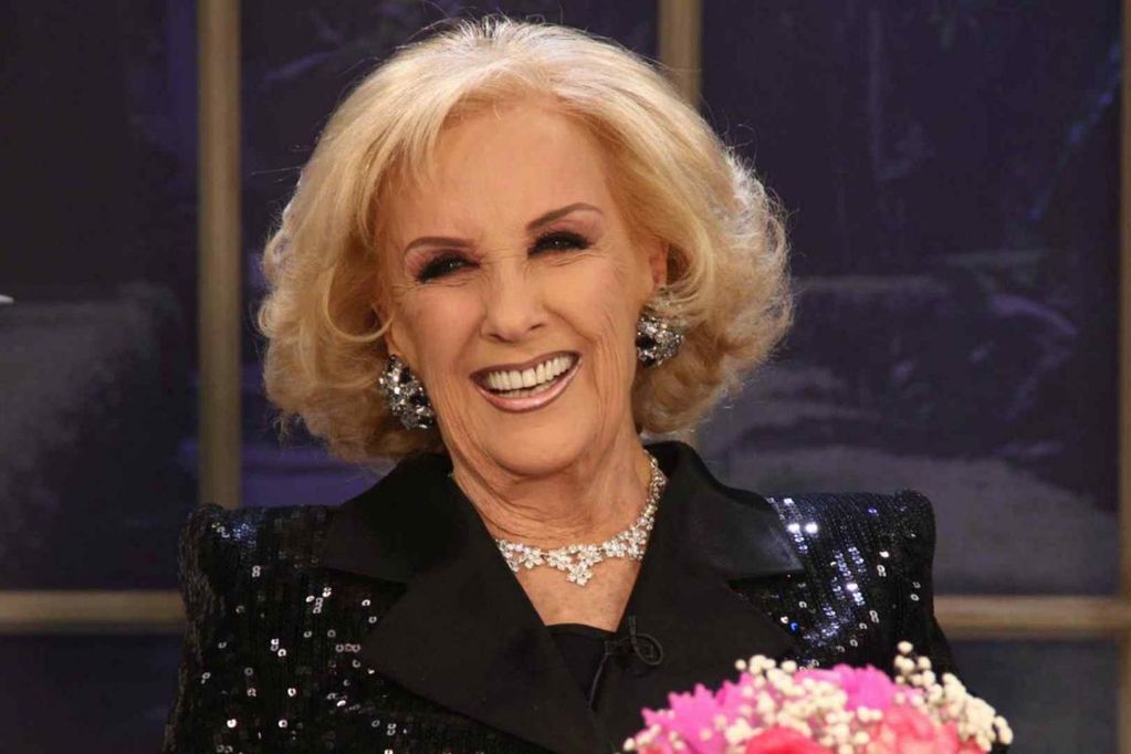 Mirtha Legrand fue dada de alta tras 12 días internada por una obstrucción coronaria