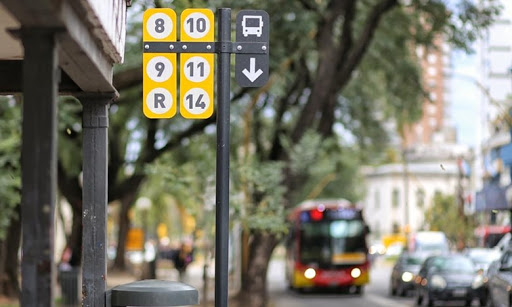 Eliminan las restricciones a la cantidad de pasajeros en el transporte público