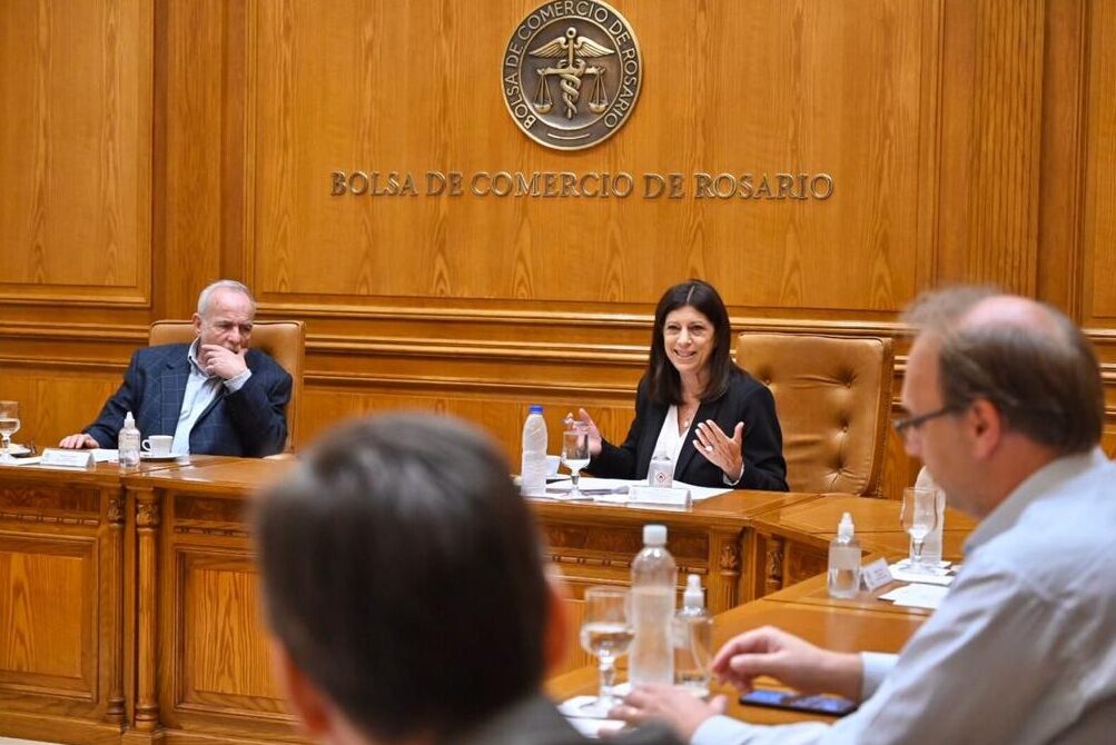 Clara García: “Nuestra presencia en el Senado garantiza la defensa de Santa Fe, su producción y su empleo”