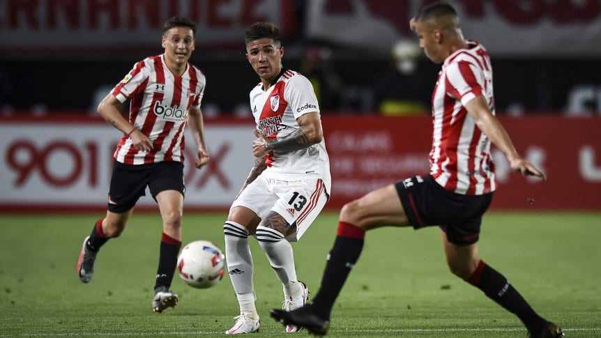 Estudiantes y River igualaron en un partidazo