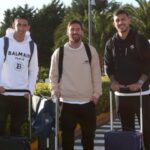 Messi llegó desde París junto a Di Maria y Paredes para lucir la camiseta argentina