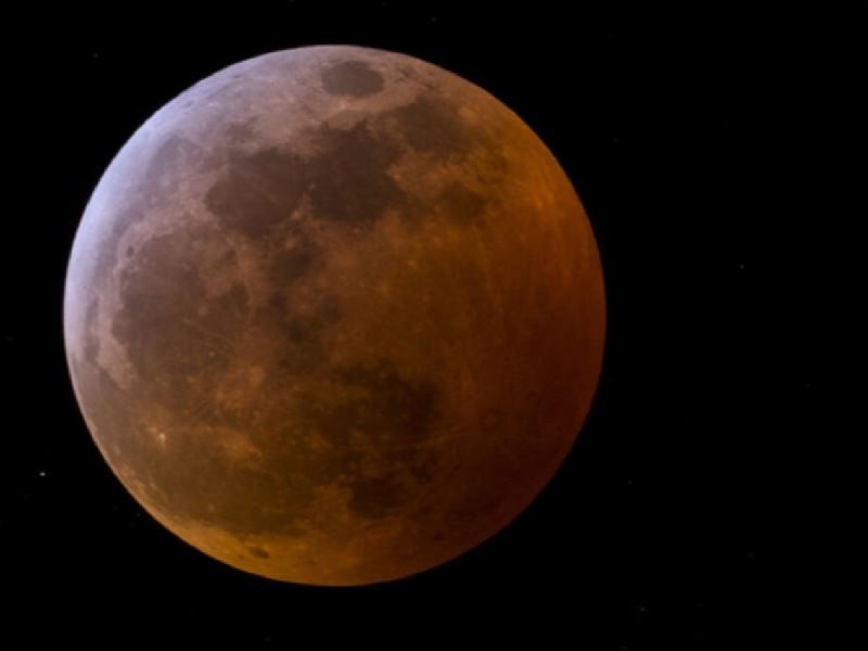 Cómo y cuándo se podrá ver el eclipse lunar parcial más largo del siglo