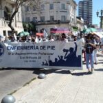 Masiva marcha de enfermeros para pedir ser reconocidos como profesionales de la salud