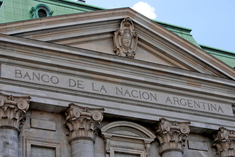 El Banco Nación elimina la obligación de sacar turno y retoma la atención presencial