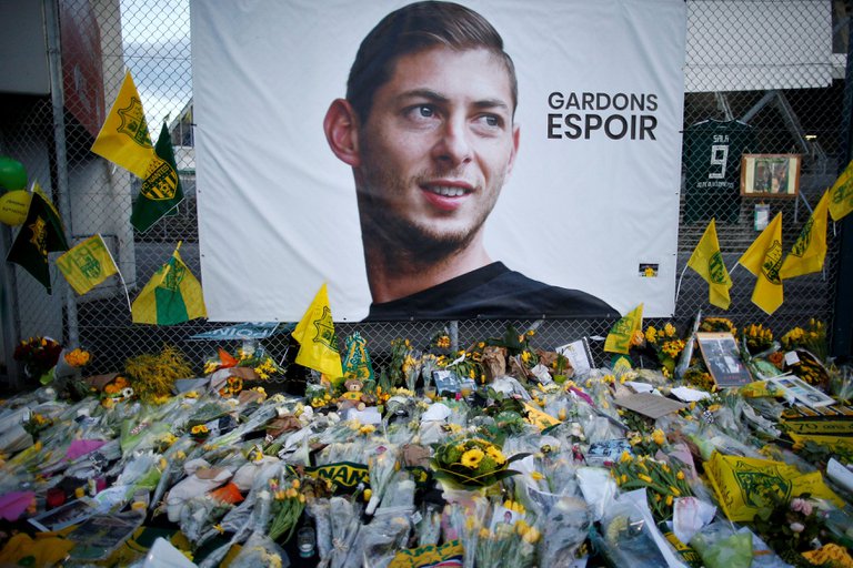 El organizador del vuelo de Emiliano Sala fue condenado a 18 meses de prisión