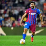 Tras dejar el hospital, Agüero le envió un mensaje a los hinchas de Barcelona