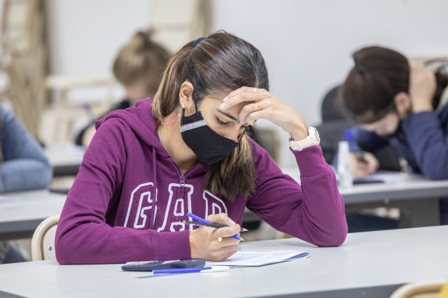 Más inscriptos y mayoría femenina en la UNL