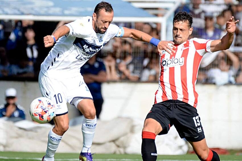 Show de goles en La Plata: Gimnasia y Estudiantes igualaron 4 a 4 en un partidazo