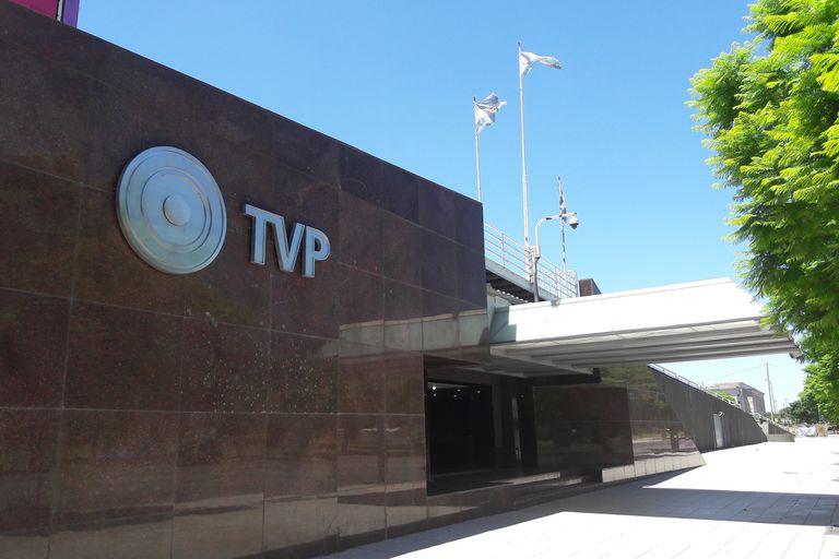 Despidieron a tres directivos de la TV Pública por el caso de los bolsos con efectivo