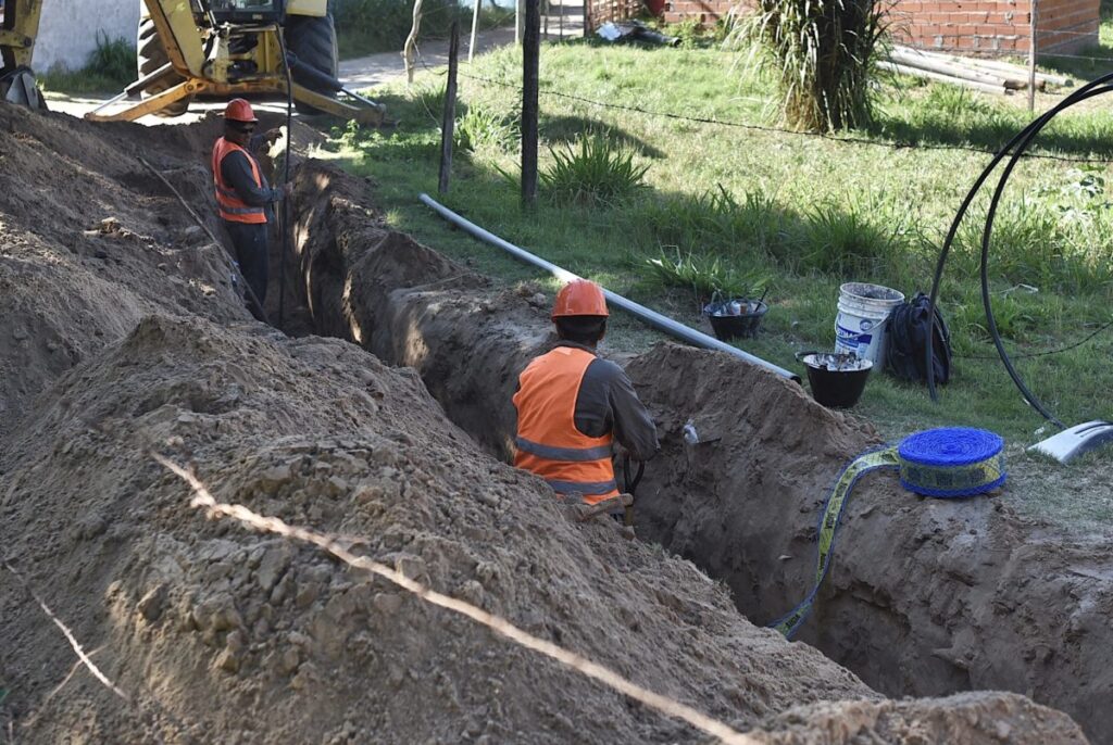 Ya tiene un 45% de avance la obra de agua potable para Colastiné Sur