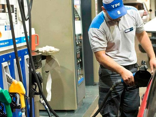 Combustibles: postergan aumento del impuesto para evitar el impacto en precios