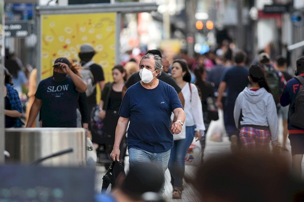 Un nuevo récord de contagios en la provincia: se informaron 9.145 positivos este jueves