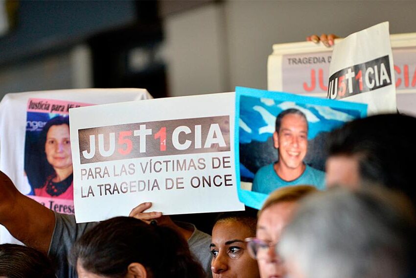 A 10 años de la tragedia de Once, sobrevivientes y familiares homenajean a las víctimas