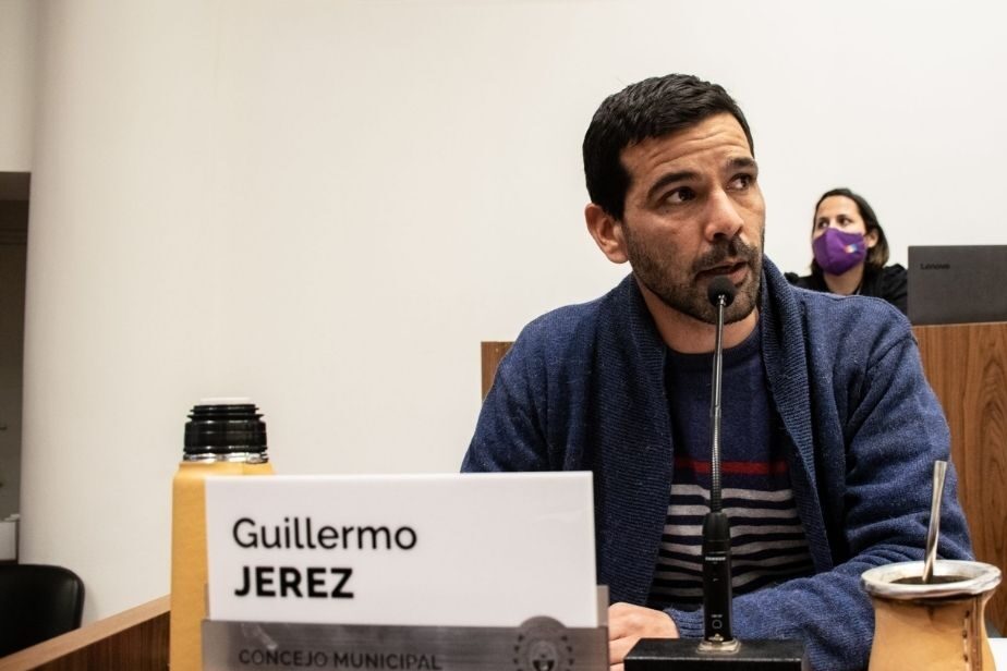 Guillermo Jerez planteó la necesidad de que el cargo a concejal sea de dedicación exclusiva